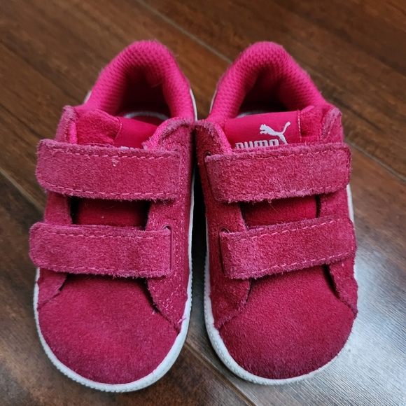 PUMA "Kinder-Fit" Suede 2 Straps Sneaker - Picture 1 of 4